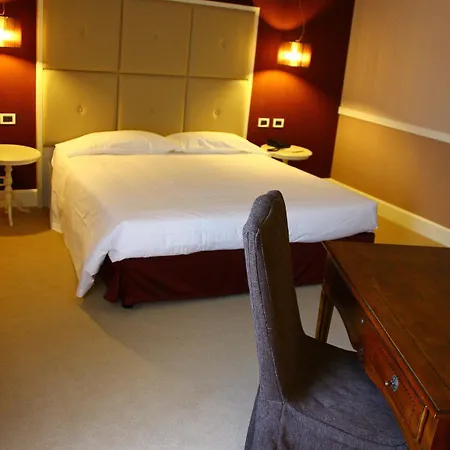 Blue Dream Hotel 4*