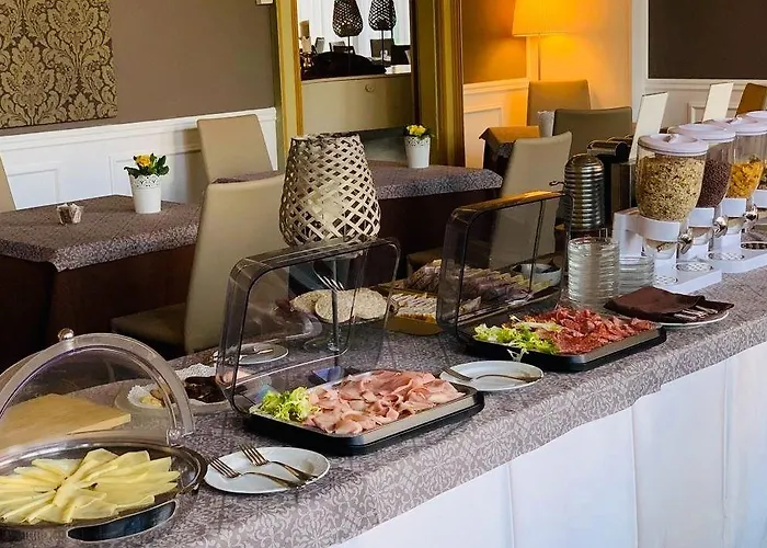 Отель Blue Dream Монселиче